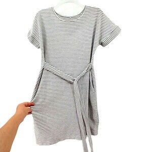 Striped Short Sleeve T-shirt Dress - Medium